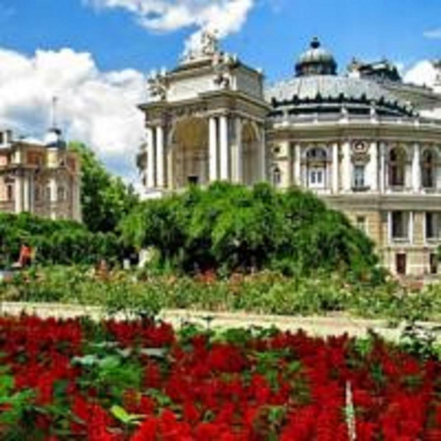 Апартаменты Deribasovskaya,16 Одесса Экстерьер фото